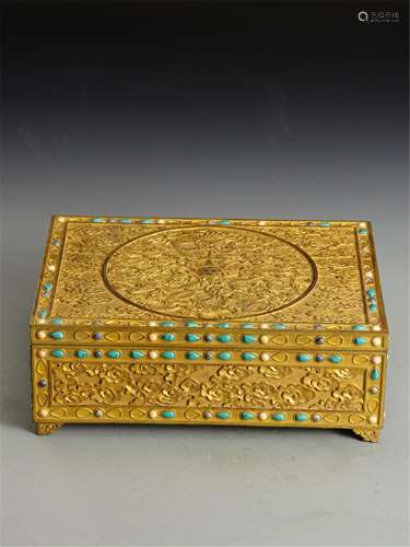 A CHINESE GILT BRONZE INLAID GEMSTONES LIDDED BOX