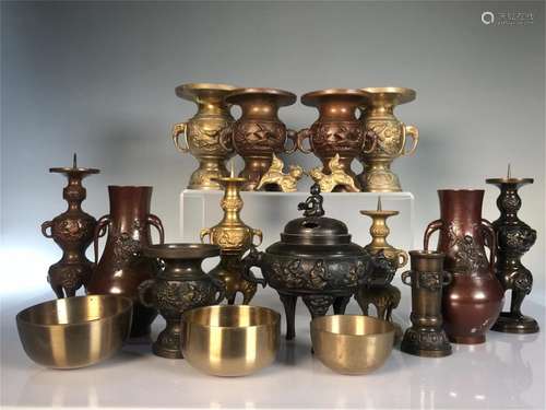 A GROUP OF BRONZE WARES