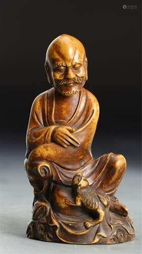 A CHINESE BOXWOOD CARVED LUOHAN BUDDHA ORNAM…