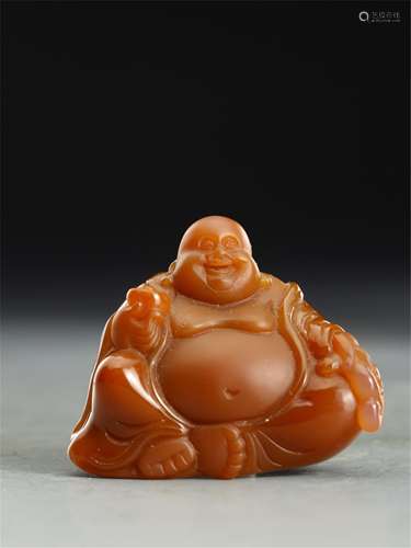 A CHINESE AGATE BUDDHA HANGED PENDANT