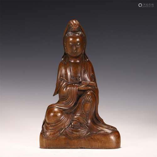 A CHINESE WOOD FIGURE OF BUDDHA STATUE