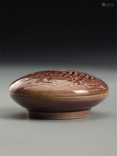 A CHINESE PURPLE GLAZE PORCELAIN INK PAD