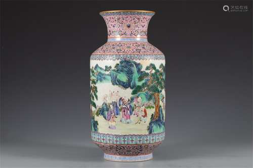 A CHINESE FAMILLE ROSE PORCELAIN VIEWS VASE