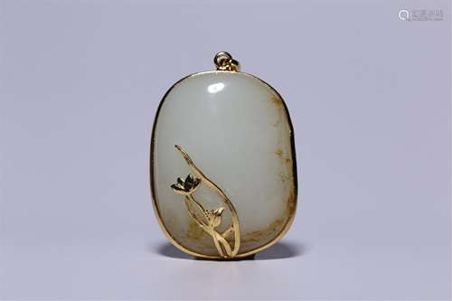 18 K GOLD WRAPPED WHITE JADE PENDANT