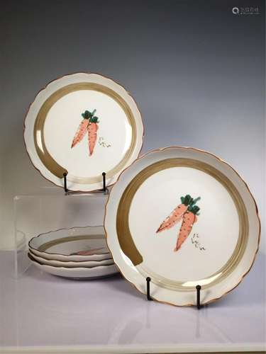 A GROUP OF JAPANESE TABLEWARE DISHES