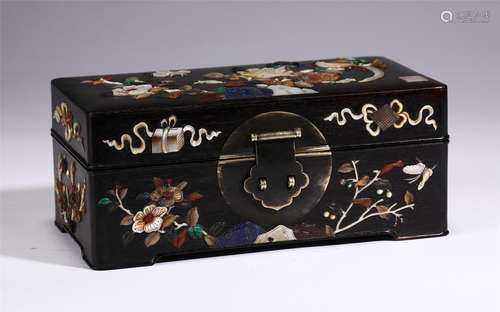 A CHINESE ZITAN INLAID GEMSTONES BOX