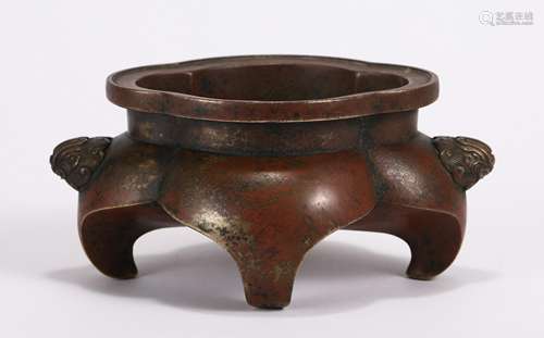 A CHINESE BRONZE CENSER