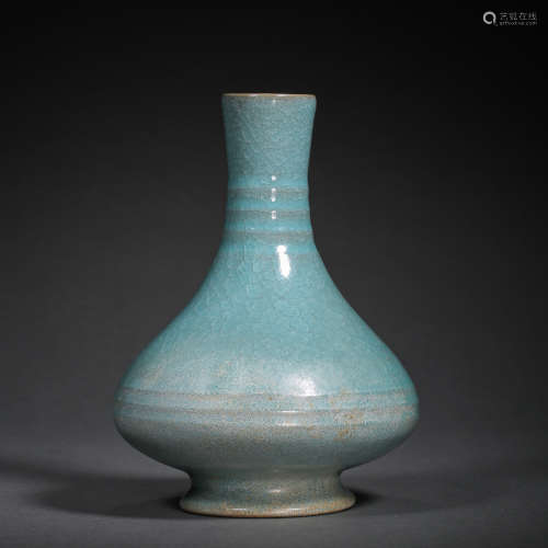 CHINESE SONG DYNASTY CELADON VASE