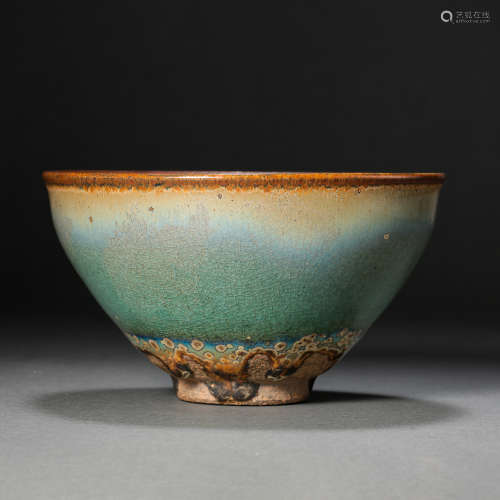 BUILT WARE CUP, THE SONG DYNASTY, CHINA