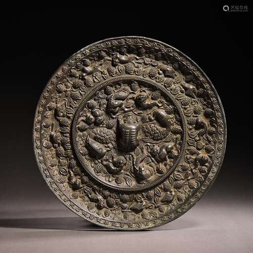 ANCIENT CHINESE BRONZE MIRROR