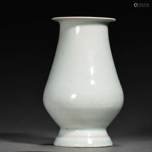 CHINESE SONG DYNASTY CELADON VASE