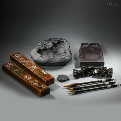 A GROUP OF STUFF FOR WRITE, CHINESE QING DYNASTY