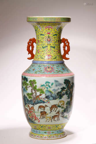 Chinese Famille Rose Porcelain Vase