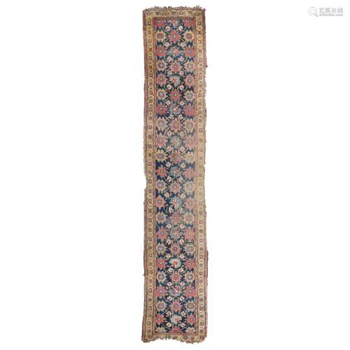 A NORTHWEST PERSIAN RUNNER LATE 19TH CENTURY