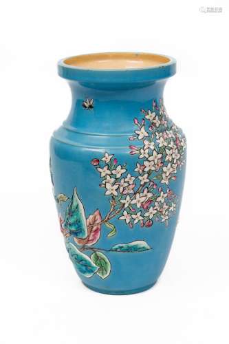LONGWY, Eugene COLLINOT (1824-1889). Vase balustre turquoise...