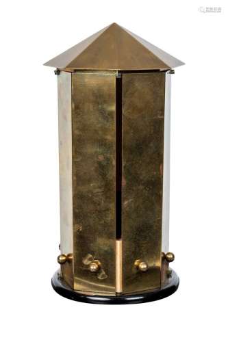 Eugène PRINTZ (1879-1948). Lampe d'appoint en forme de lante...