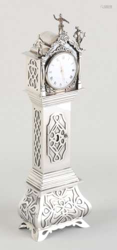 Belle horloge grand-père miniature en argent, 835/000. Montr...