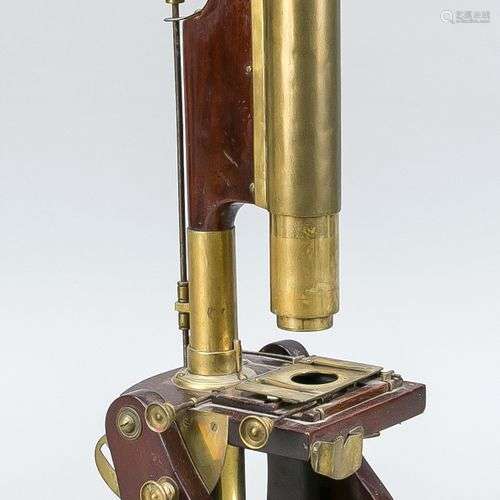 Microscope ancien, acajou avec laiton. inaperçu. Circa 1900....