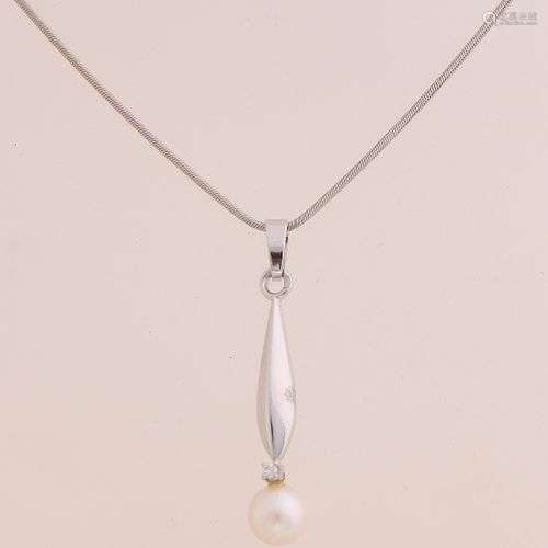 Collier et pendentif en or blanc, 585/000, avec perle et dia...