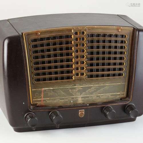 Ancienne radio néerlandaise Philips en bakélite. Récepteur m...