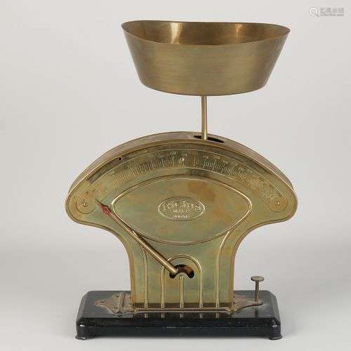 Balance allemande en laiton. Jugendstil. Richus DRP Circa 19...