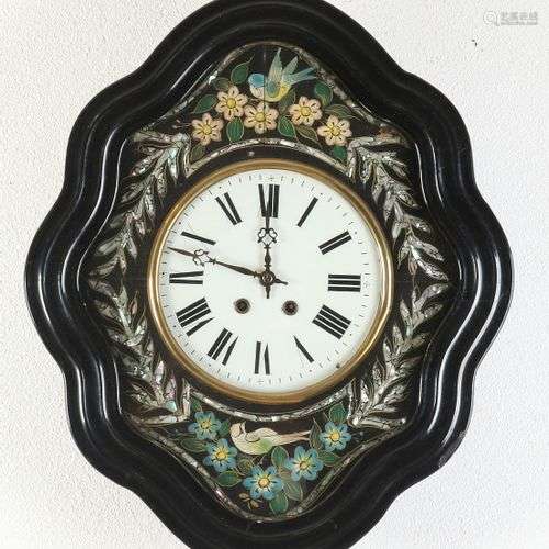 Horloge murale française du 19ème siècle. Oeil de boeuf. Ver...