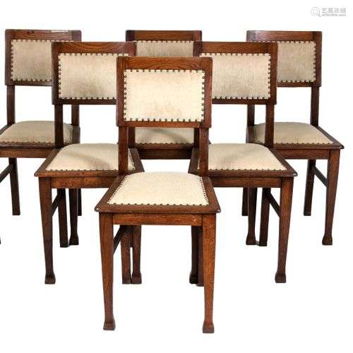 Six chaises. Style des années 1920. Jugendstil strict. Récem...