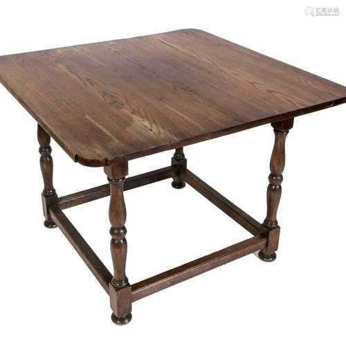 Table en chêne avec pieds tournés. William III. Vers 1880. D...