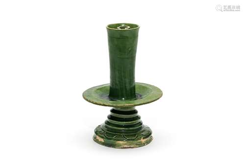 A Green Glazed Oil Lamp Tang Dynasty