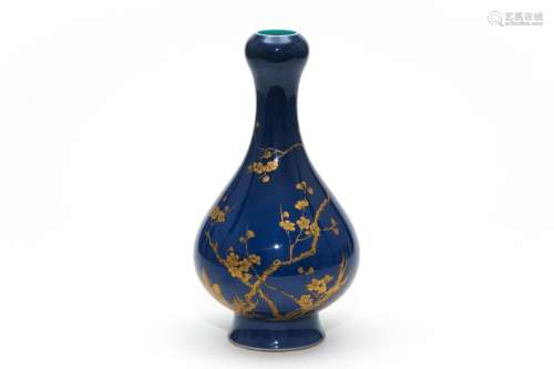 A Blue Ground Gilt Plum Flowers Garlic-Shaped Vase with