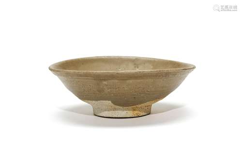 A Yue Ware Bowl