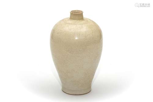 A White Glazed Meiping Vase Song Dynasty