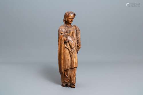 Une importante statue de Sainte Barbe en bois sculpté, Allem...