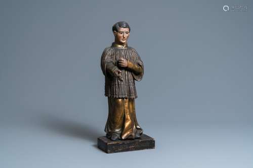 Une statue de Saint Louis de Gonzague en bois sculpté, polyc...