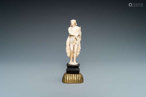Une statue de Christ en ivoire, 'Ecce Homo', Dieppe, France,...