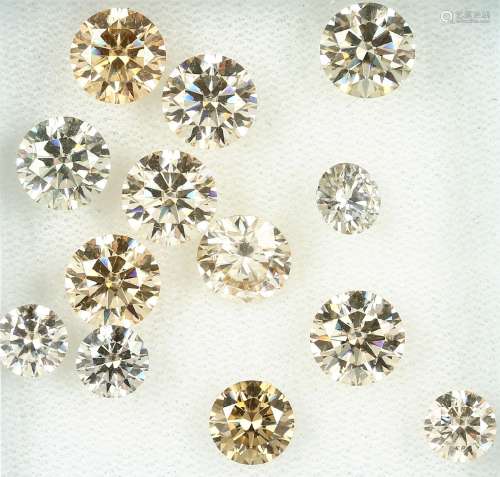 13 loose round bevelled moissanites total approx. 17.90 ct