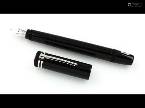 MONTBLANC Heritage Collection fountain pen '1912'