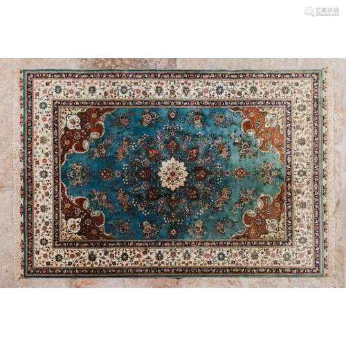 A Herek. S rug, China