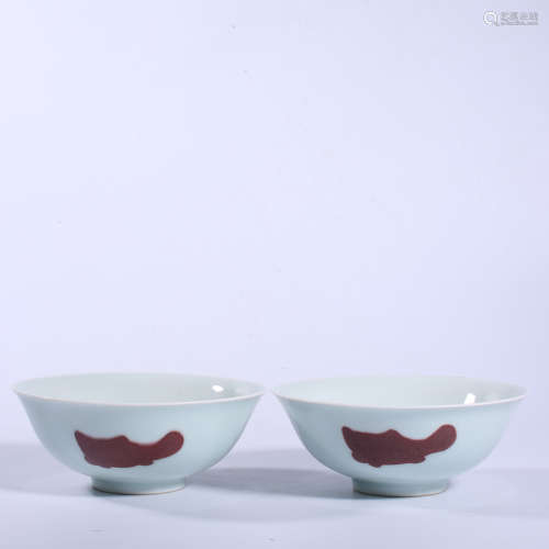 A pair of glazed red three fish bowl in Yongzheng of Qing Dy...