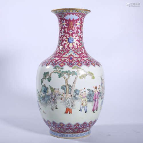 Qing Dynasty Daoguang pastel bottle