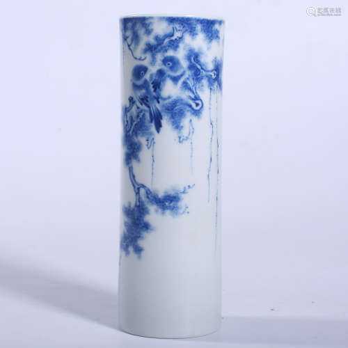 Blue and white pen holder of the Republic of China