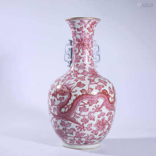 Daoguang red color double ear bottle in Qing Dynasty