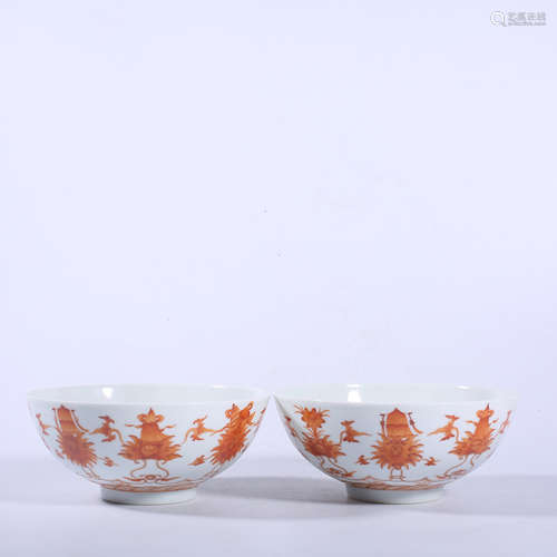 A pair of Daoguang red bowls in the Qing Dynasty