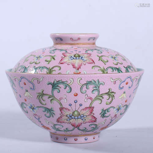 Qing Dynasty Qianlong pastel covered bowl