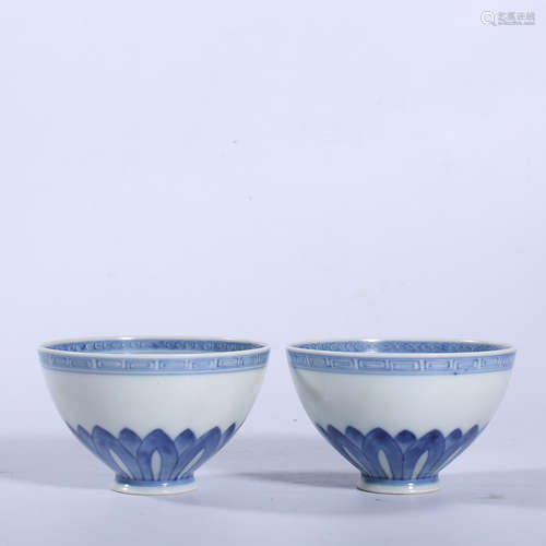 A pair of blue and white chicken heart bowls in the Qing Dyn...