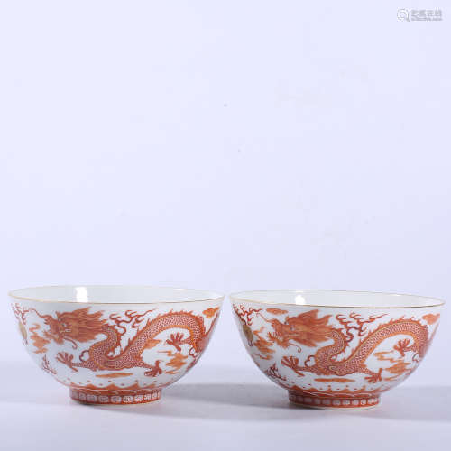 A pair of red colored bowls in Guangxu of Qing Dynasty