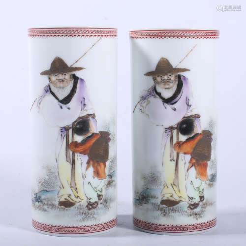 A pair of pastel pen holders in the Republic of China