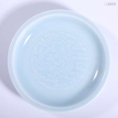 Yongzheng sky blue glazed plate in Qing Dynasty