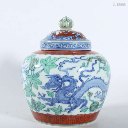 Doucai covered pot of Ming Dynasty