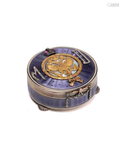 A Faberge-style guilloche snuffbox
